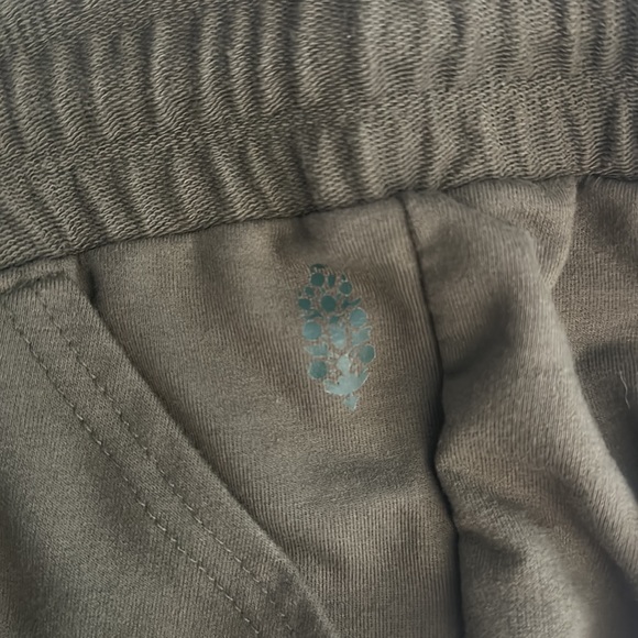Free People Movement Joggers green Extra Small - Picture 5 of 7